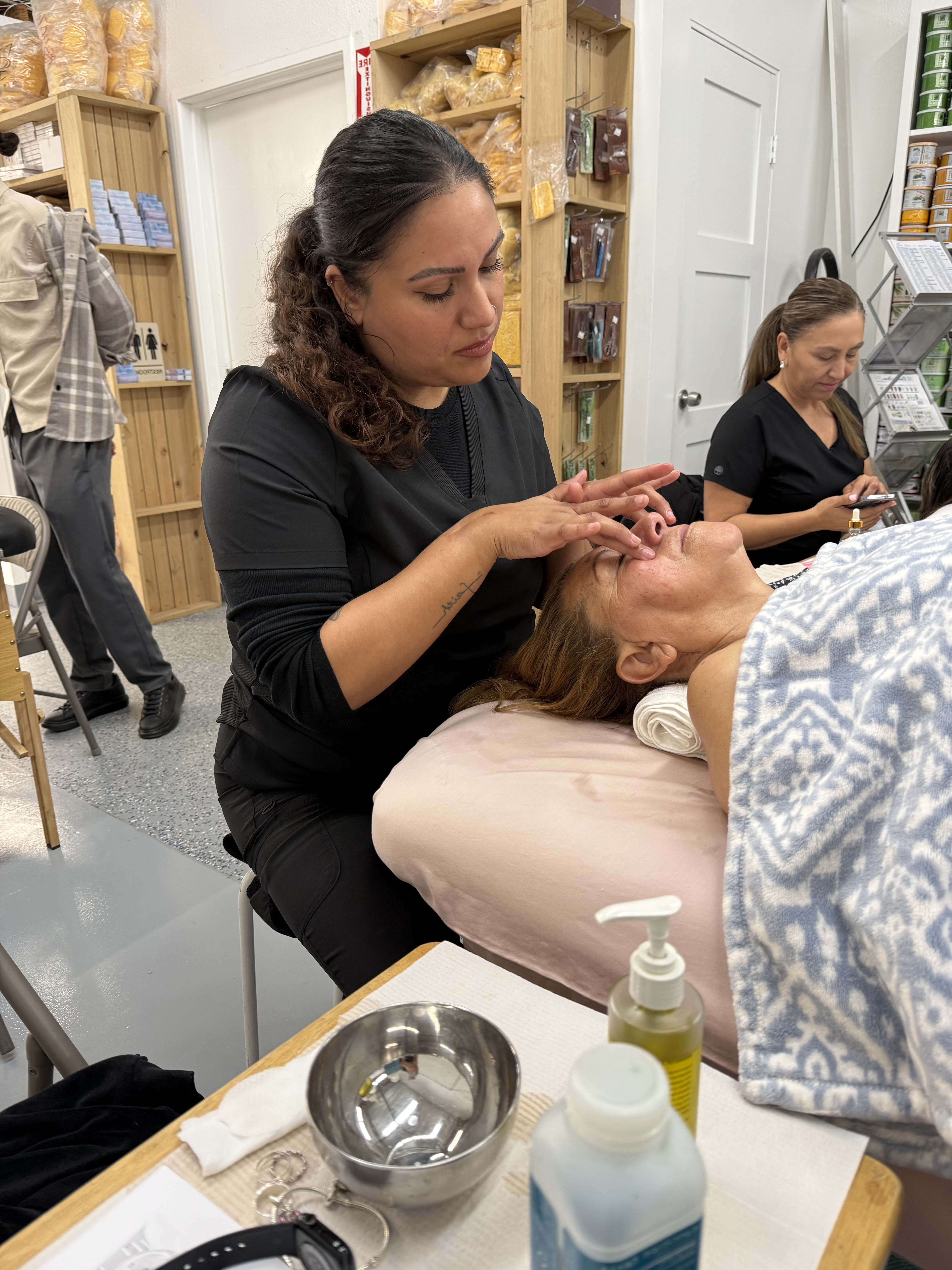 Full Circle Beauty — San Diego waxing and facial studio